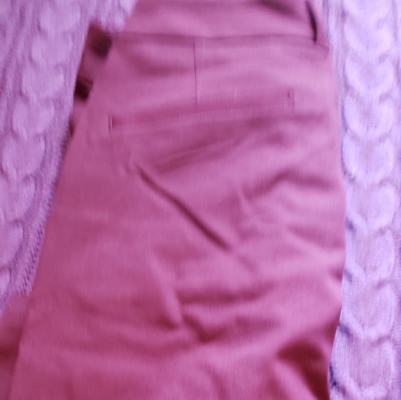 Old Navy High Waisted Pixie Flare pants Maroon 2 for 20 - Picture 7 of 8